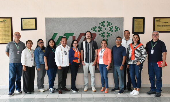 UTVM fortalece la enseñanza del inglés con voluntario de Peace Corps
